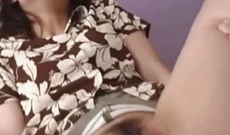 نوجوان در باغ عکسهای سکسی روسی